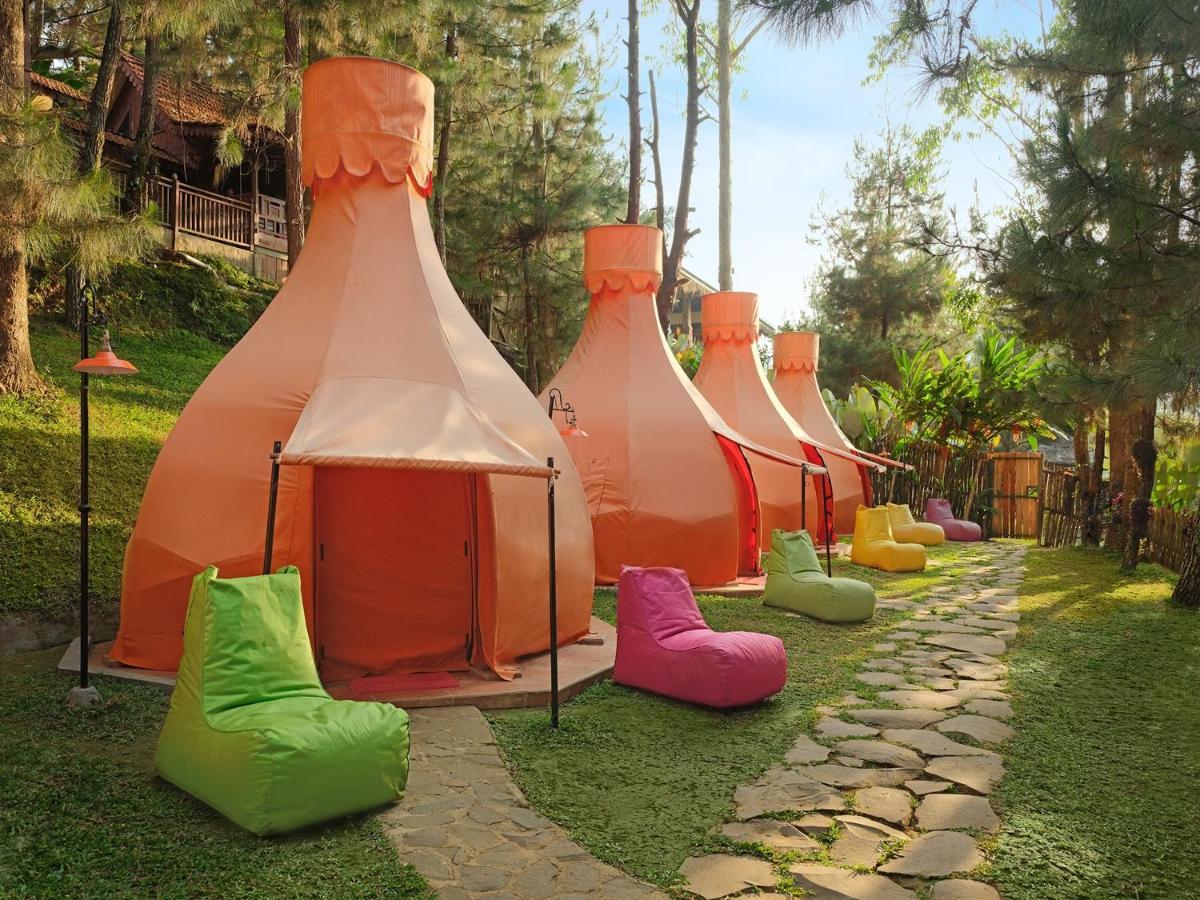The Lodge Maribaya Cikareumbi Zewnętrze zdjęcie